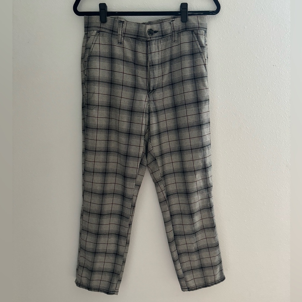 American Eagle Chinos Timeless Style